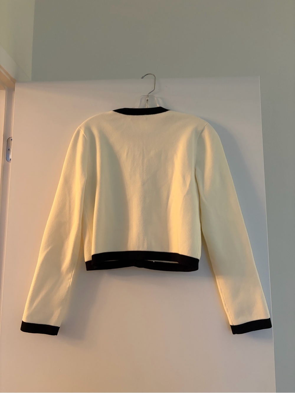 Babaton Cream Cropped Cardigan with Black Trim - Picture 4 of 4